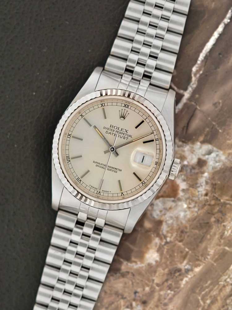 Featured image for Rolex Datejust 36mm 16234 Silver 1989