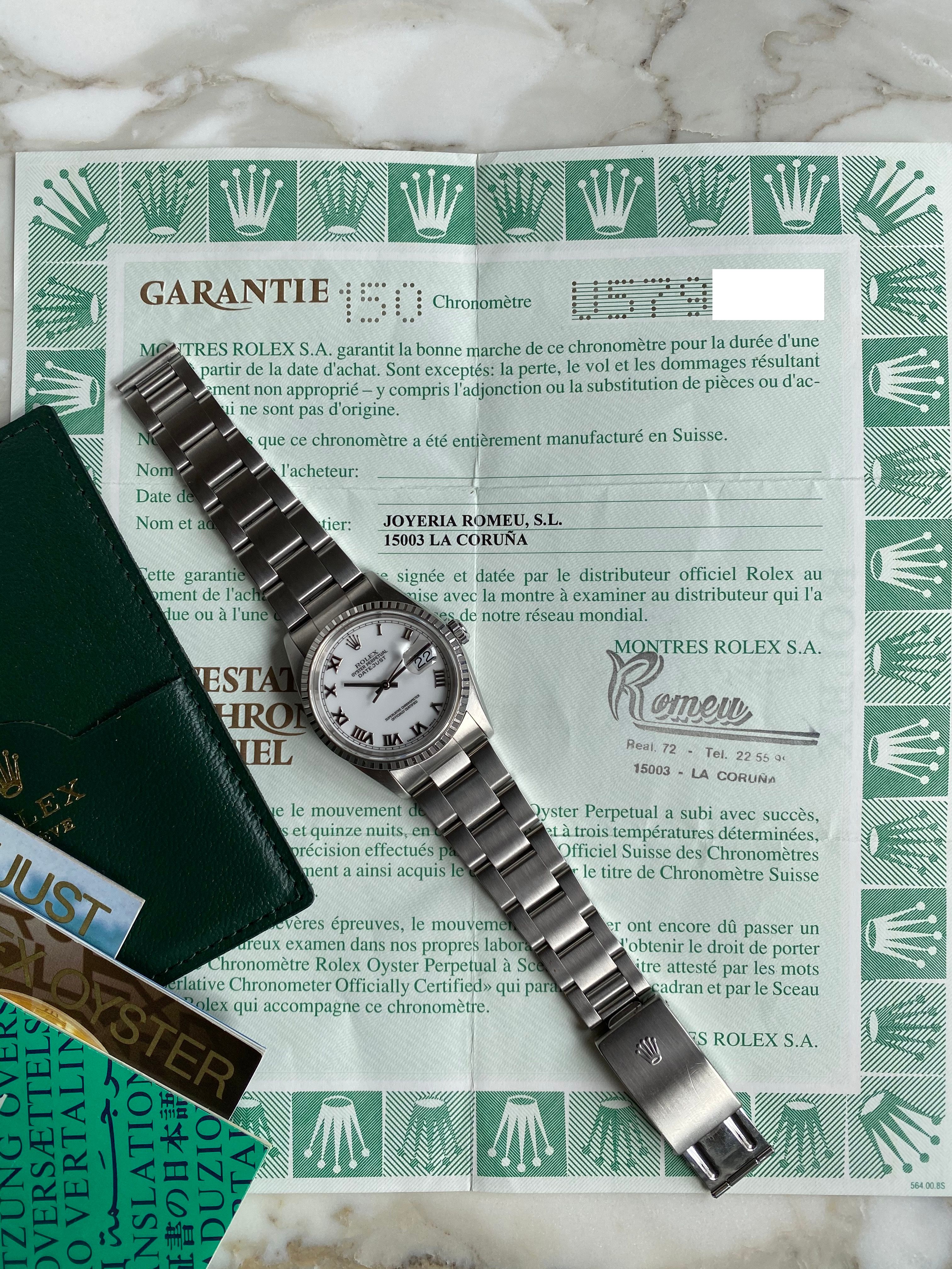 Rolex Datejust 16220 White 1998 with original box and papers