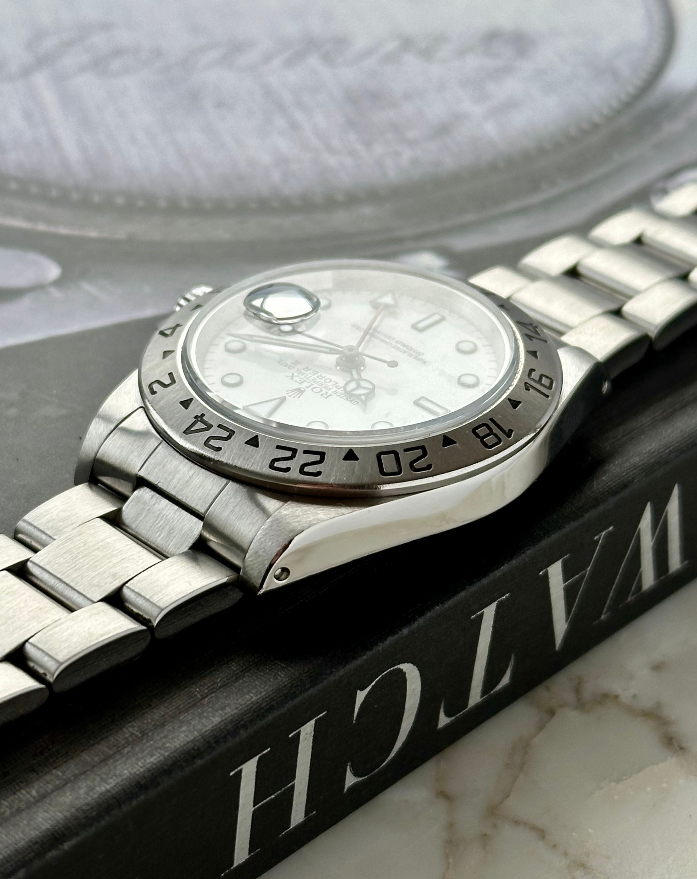 Rolex Explorer 2 16570 White 1999