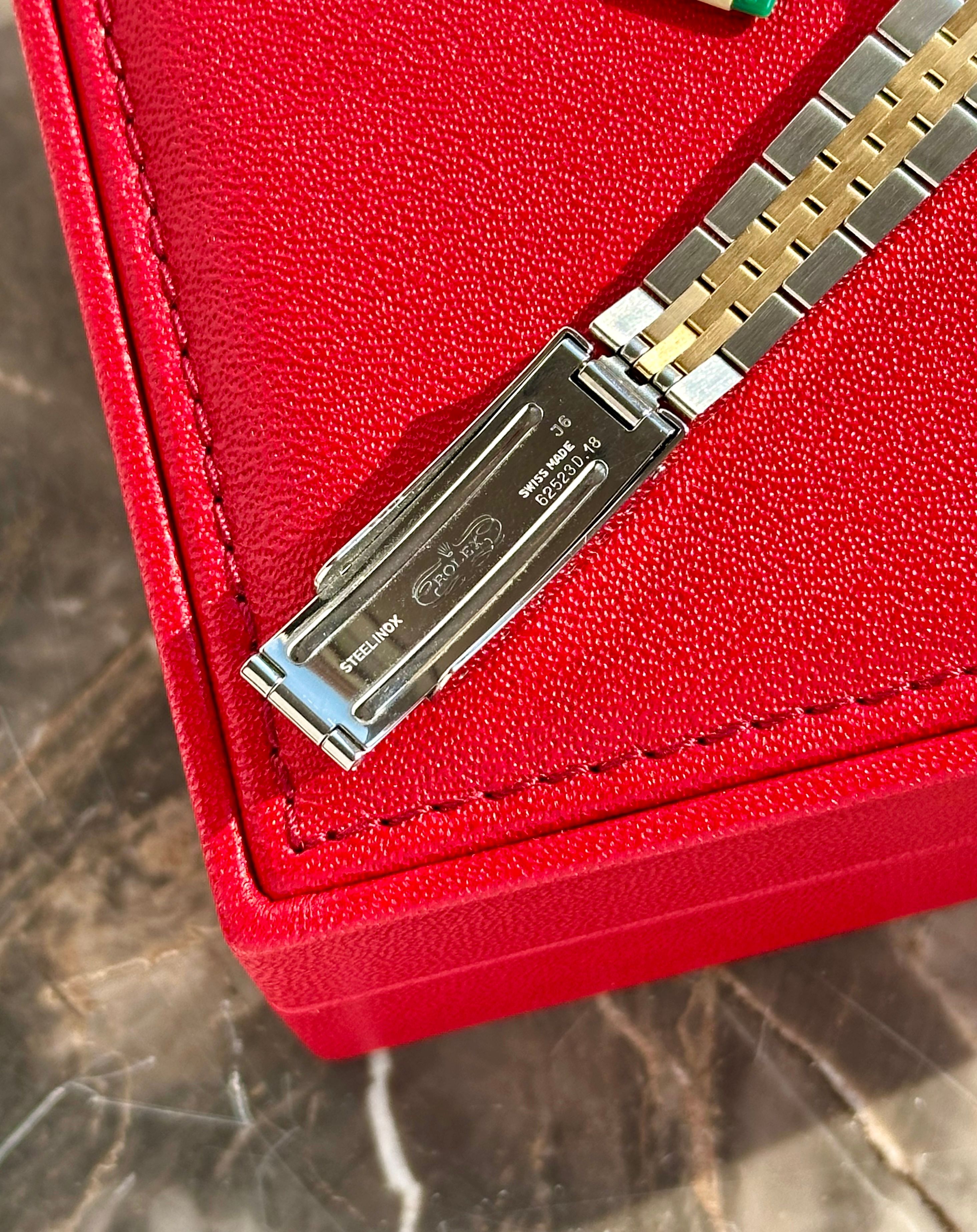 Rolex Lady-Datejust 69173 Gold 1985 with original box and papers