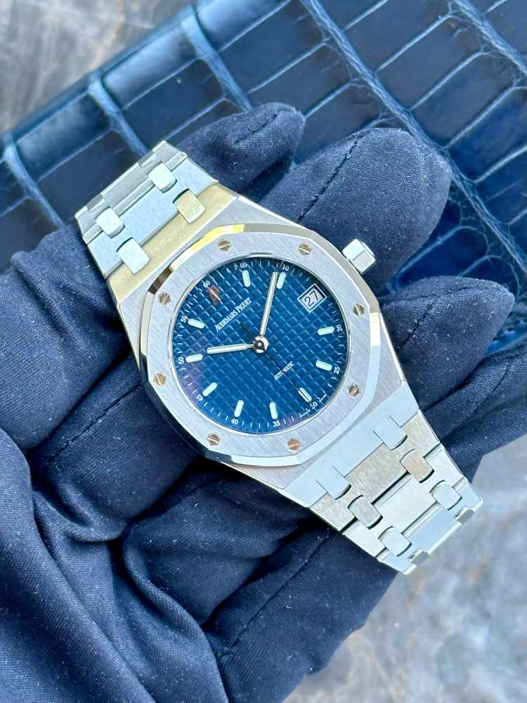 Image for Rolex Royal Oak "Cosmos Blue" 14790 Blue 2001 