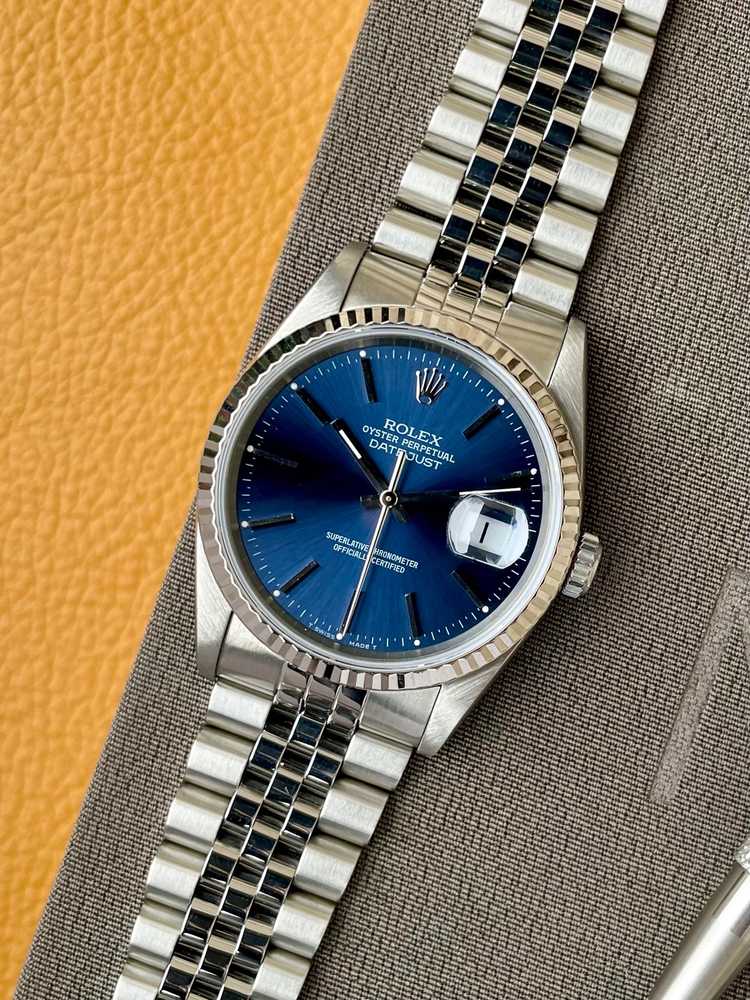 Rolex Datejust 16234 Blue 1990 with original box 2
