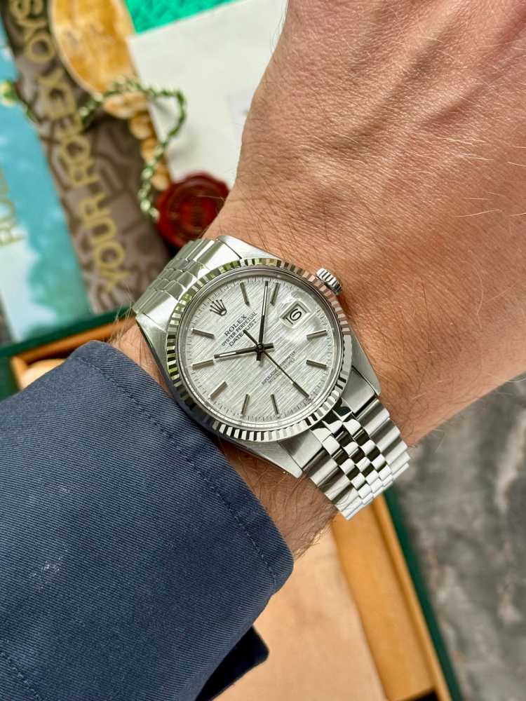 Wrist shot image for Rolex Datejust "Linen" 16014 Silver Linen 1986 with original box and papers 3