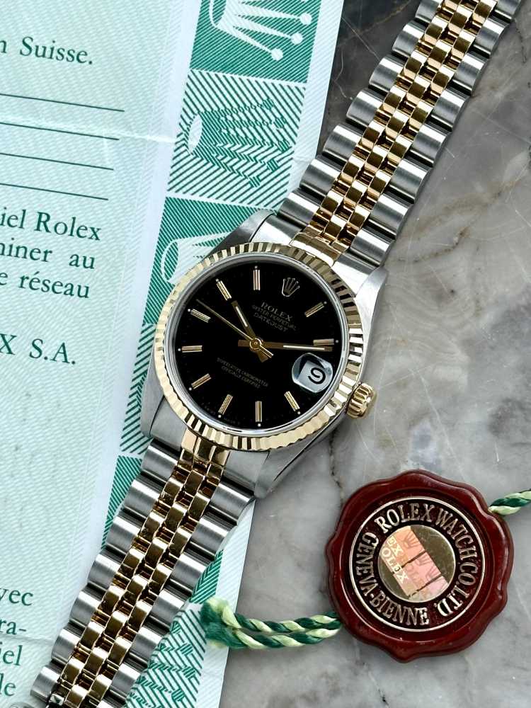 Image for Rolex Midsize Datejust 68273 Black 1990 with original box and papers