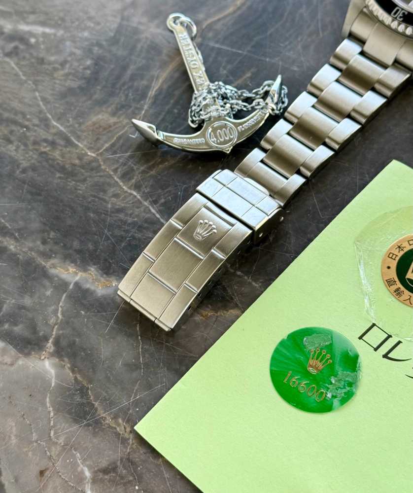 Image for Rolex Sea-Dweller 16600 Black 1999 with original box and papers 3