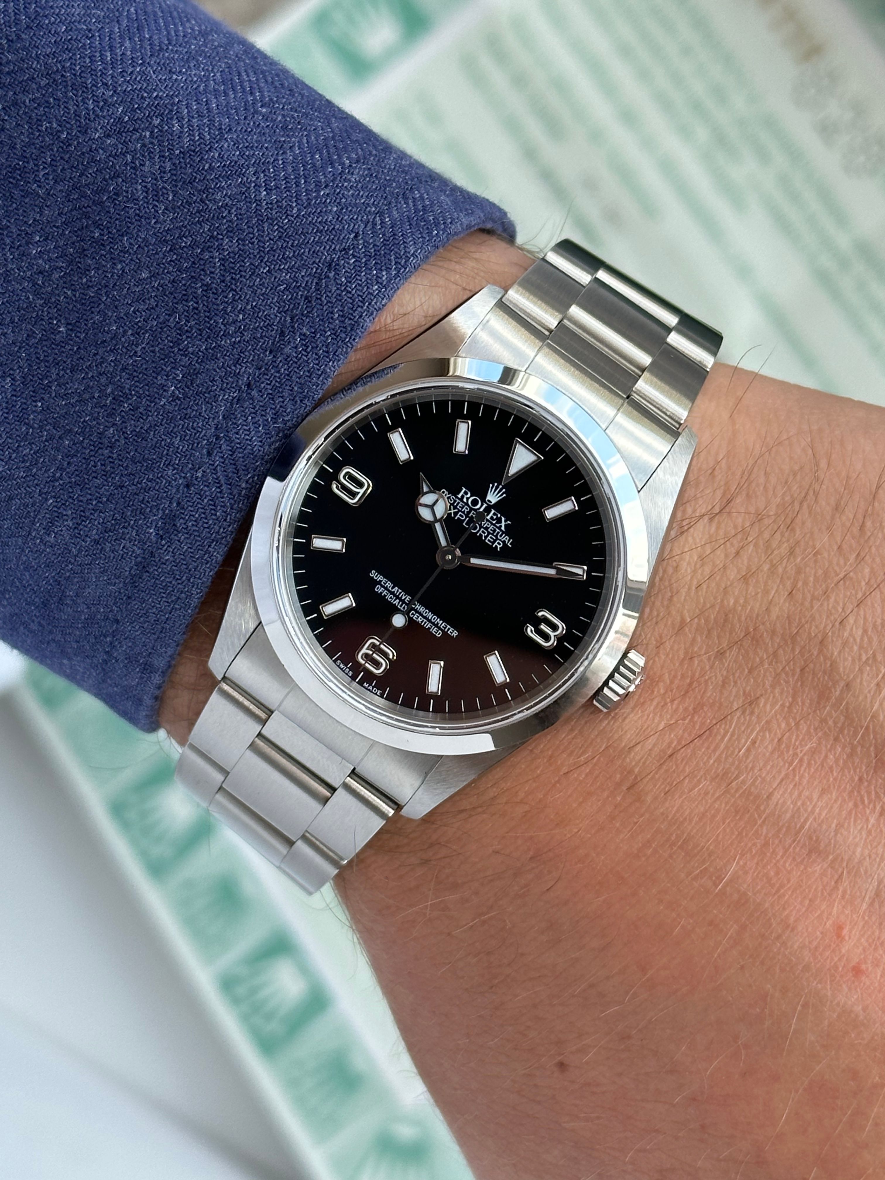 Rolex Explorer 1 14270 Black 2000 with original box and papers
