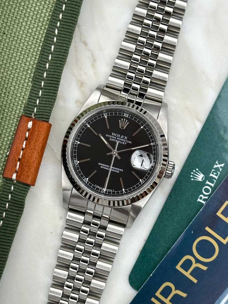 Featured image for Rolex Datejust 16234 Black 1988 with original box and papers