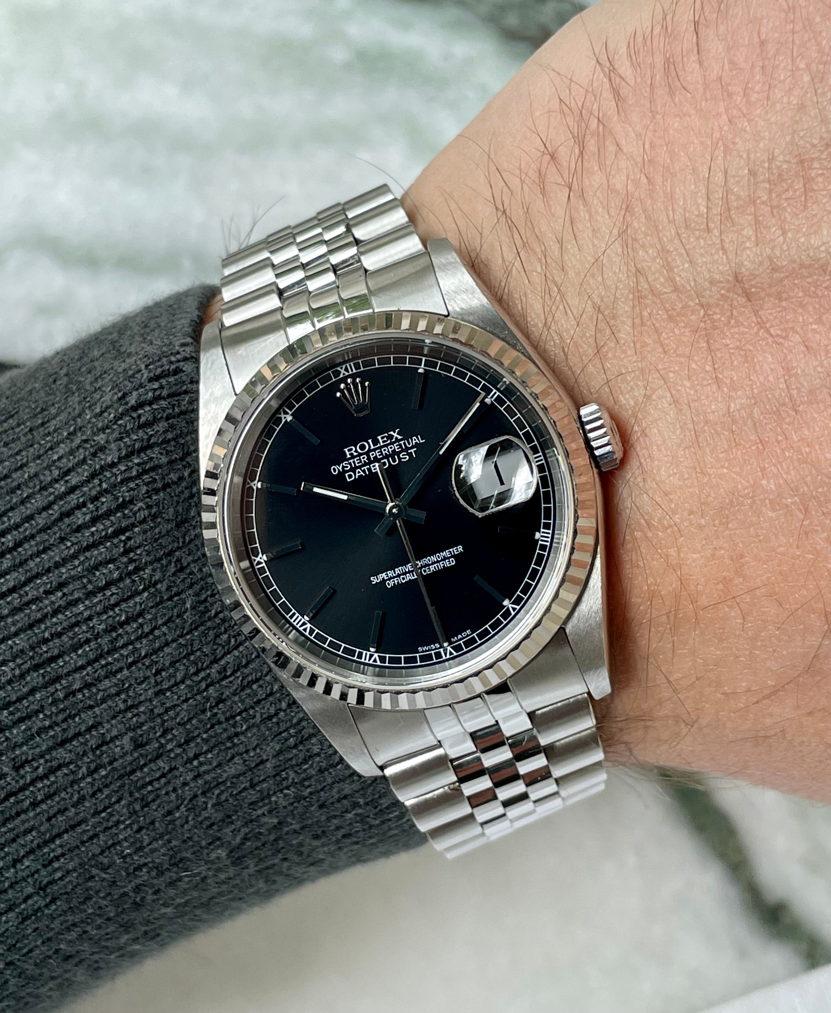 Rolex Datejust 16234 Black 2004 with original box and papers 2