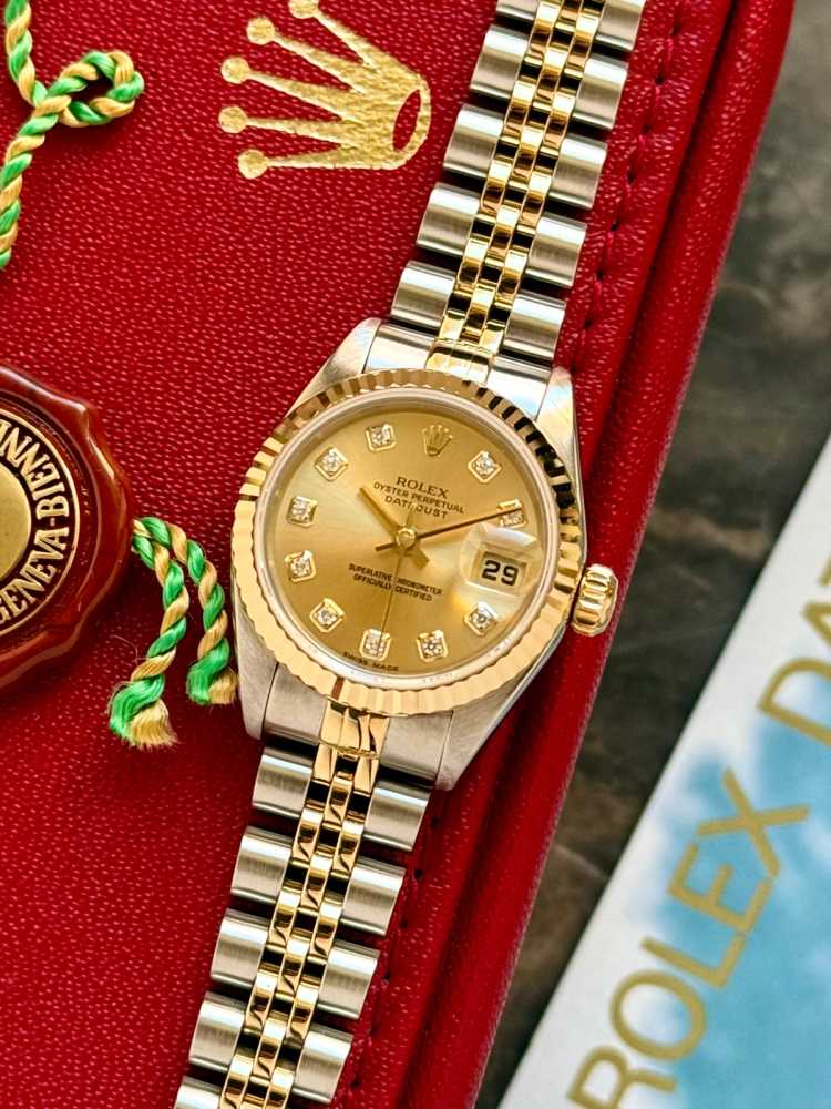 Featured image for Rolex Lady-Datejust "Diamond" 79173 Gold 2000 with original box and papers