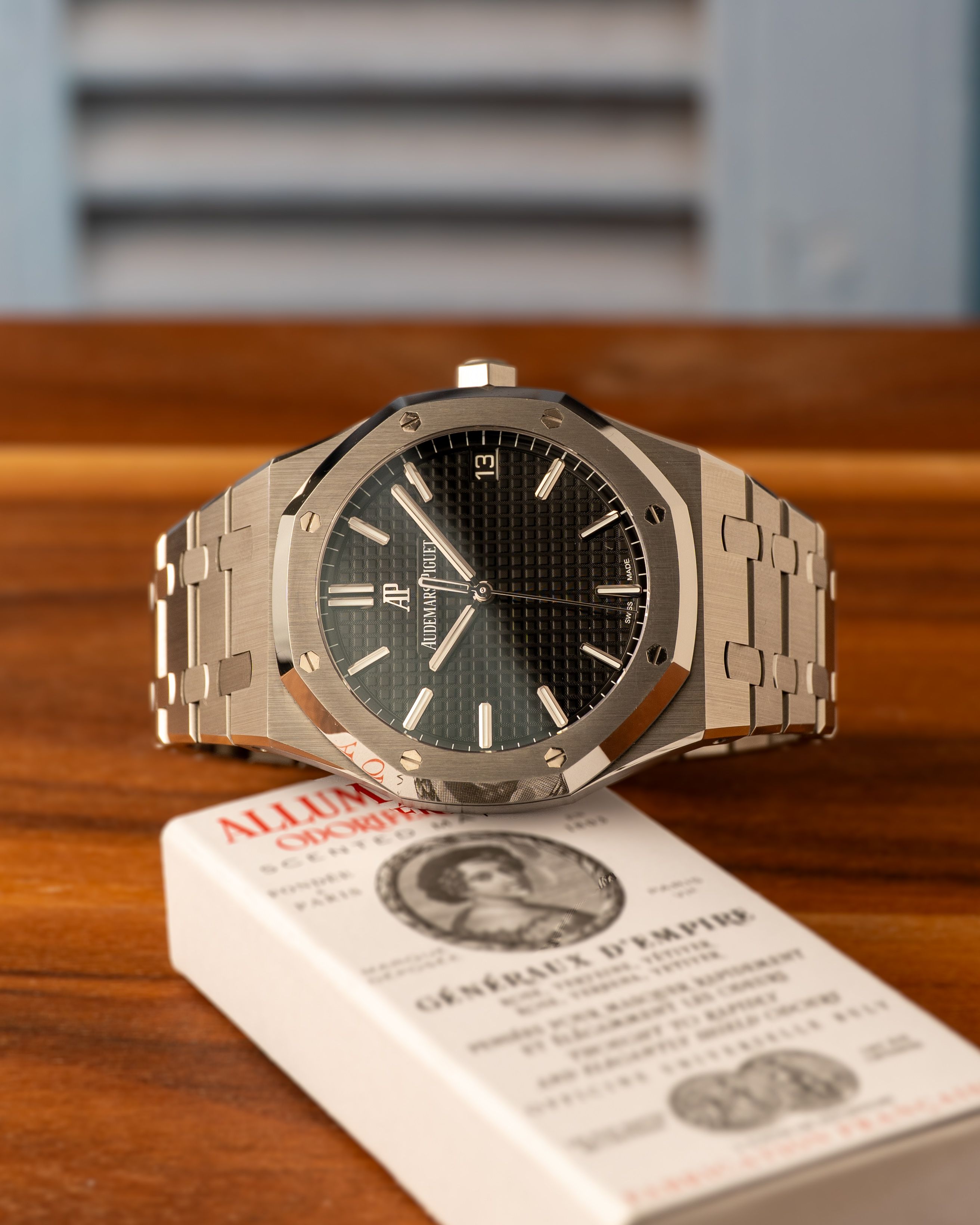 Audemars Piguet Royal Oak 15500ST Black 2022 with original box and