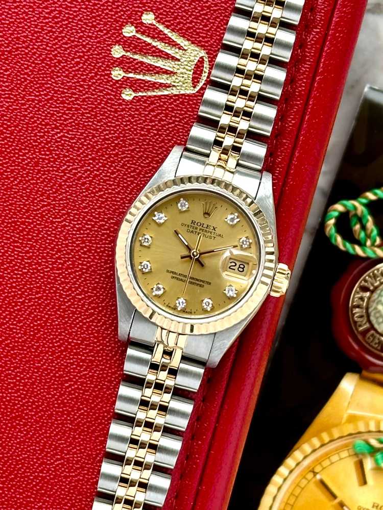 Featured image for Rolex Lady-Datejust "Diamond" 69173G Gold 1989 with original box and papers 2