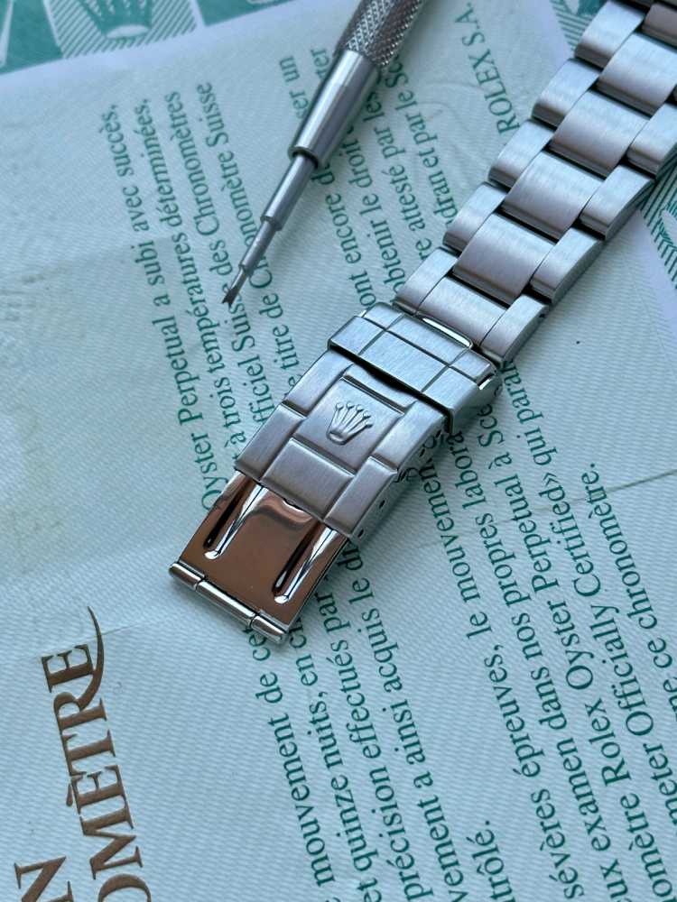 Detail image for Rolex Explorer 1 14270 Black 2000 with original box and papers