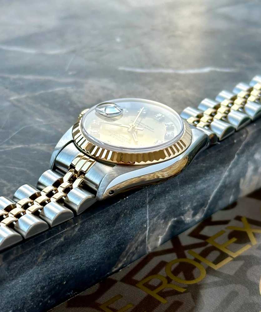 Image for Rolex Lady-Datejust "Diamond" 69173G Gold 1990 with original box and papers 4