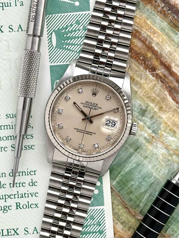 Featured image for Rolex Datejust "Diamond" 16234G Silver 1988 with original box and papers