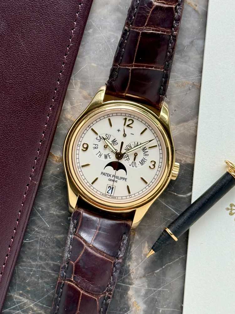 Featured image for Patek Philippe Annual Calendar 5146J Cream 2006 with original box and papers