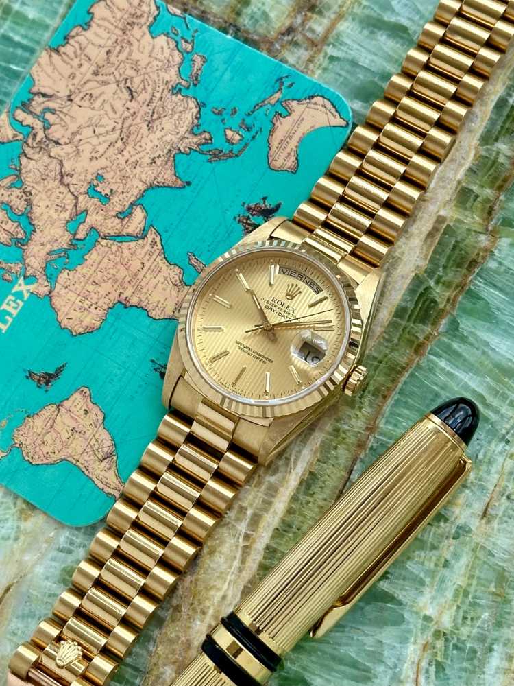 Image for Rolex Day-Date "Tapestry" 18238 Gold 1990 