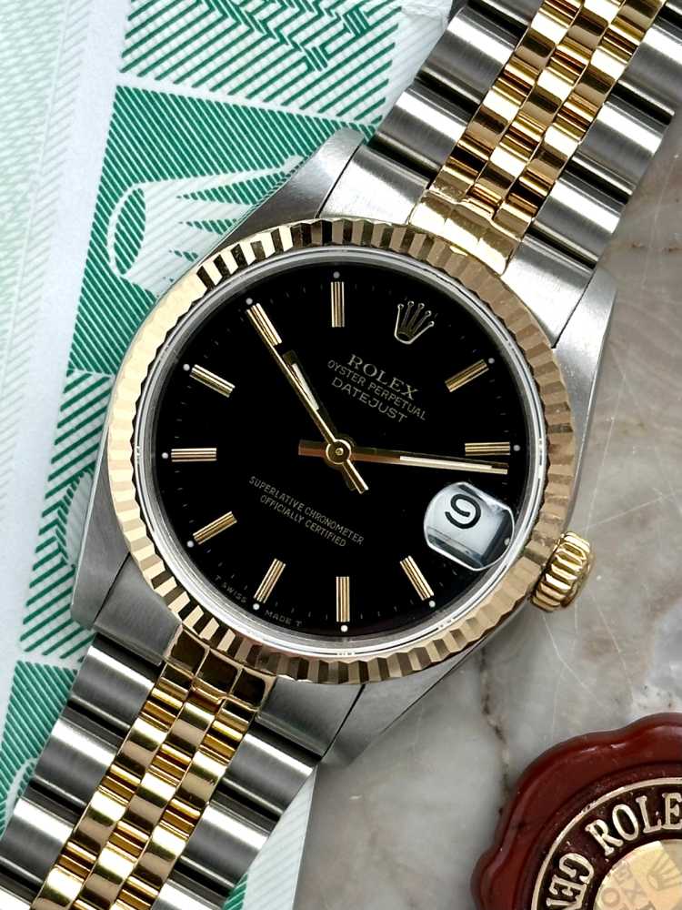 Image for Rolex Midsize Datejust 68273 Black 1990 with original box and papers
