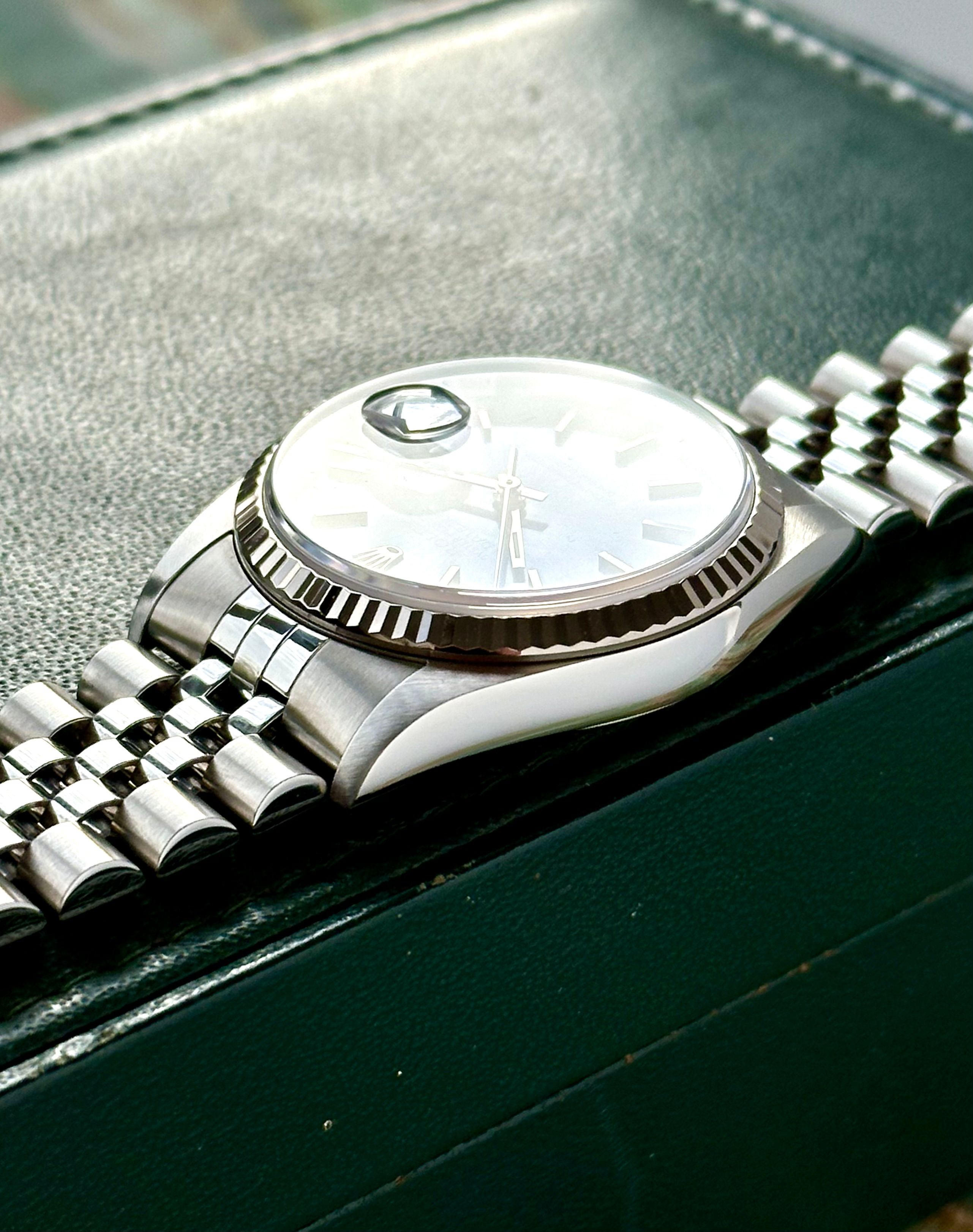 Rolex Datejust 16234 Blue 2004 with original box and papers