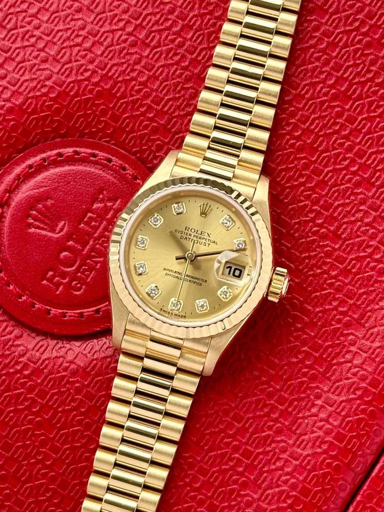 Featured image for Rolex Lady-Datejust "Diamond" 79178G Gold 1997 with original box and papers