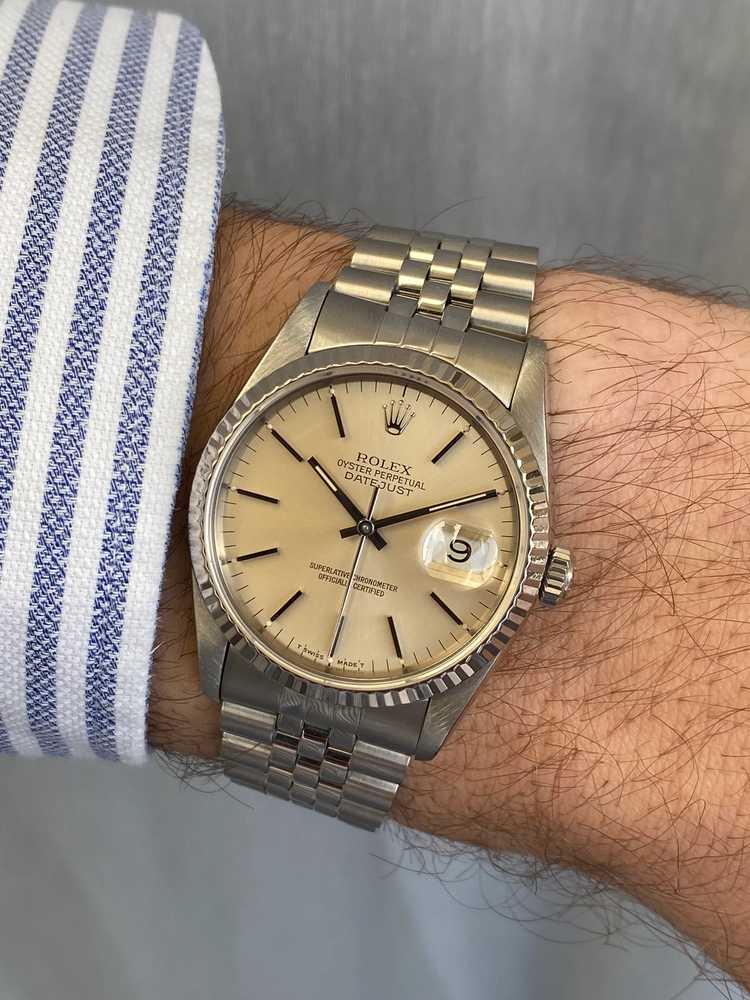 Wrist shot image for Rolex Datejust 16234 Silver 1991 with original box and papers3