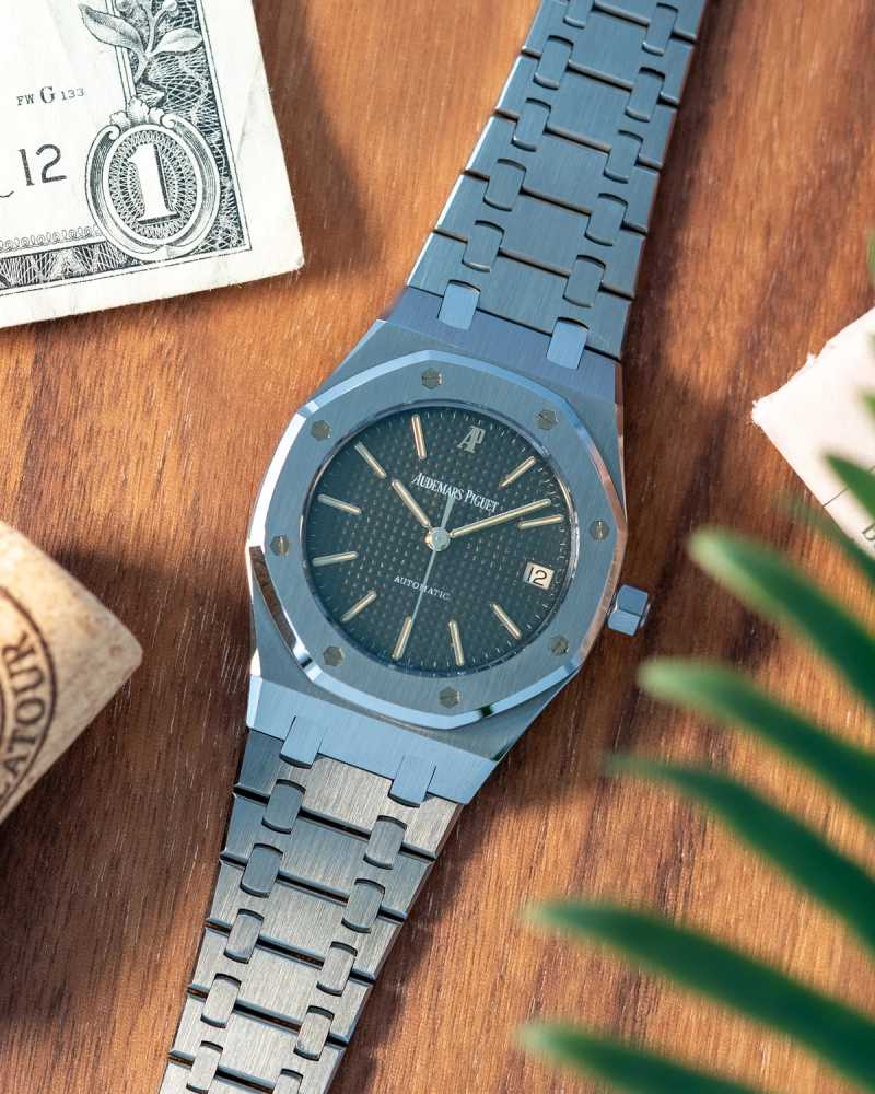 Featured image for Audemars Piguet Royal Oak "Tropical Dial" 14790ST Tropical 1997 with original box and papers