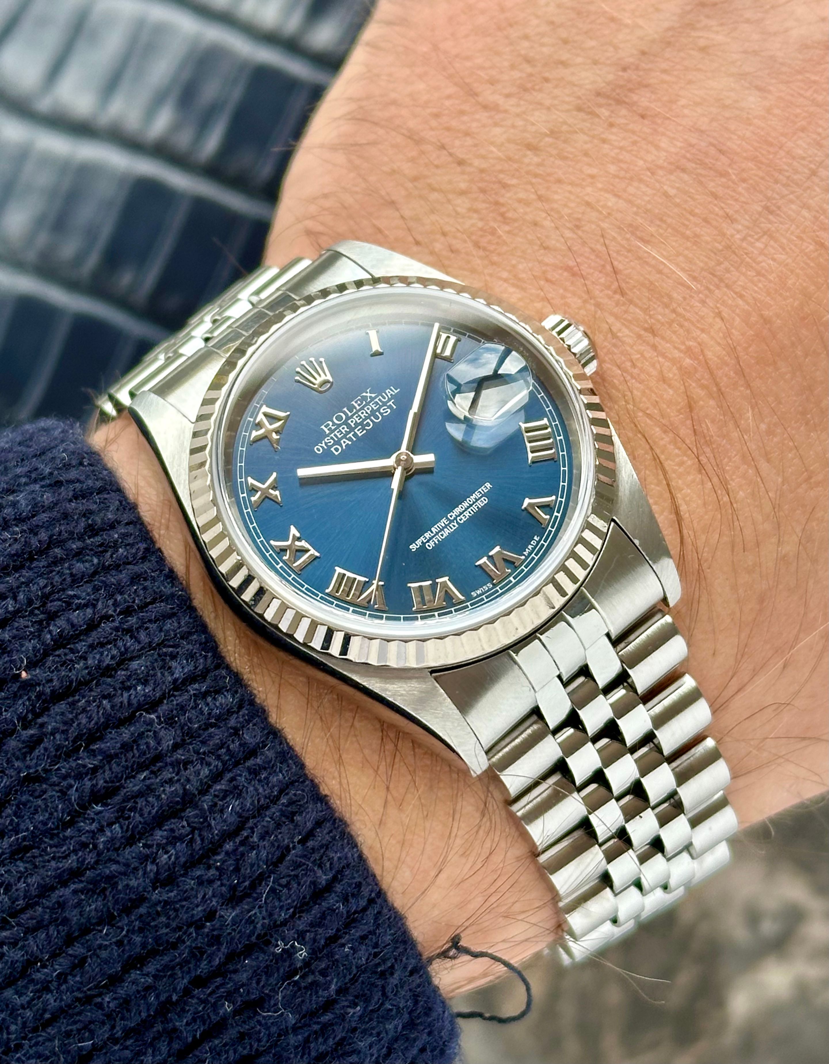 Rolex date just on sale blu