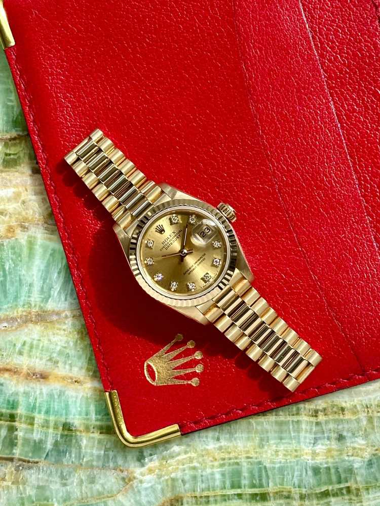 Wrist shot image for Rolex Lady-Datejust "Diamond" 69178G Gold 1988 