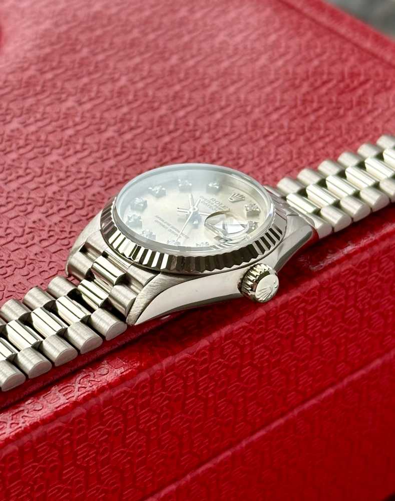 Image for Rolex Lady-Datejust "Diamond" 69179 Silver 1990 with original box and papers