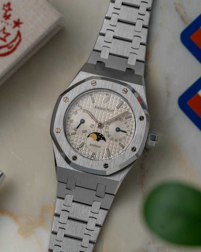 Featured image for Audemars Piguet Royal Oak "Day Date Moonphase" 25594ST "Day-Date + Moonphase" Grey 2004 with original box and papers