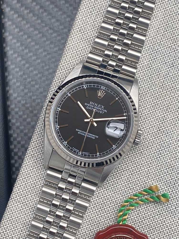 Featured image for Rolex Datejust 16234 Black 1996 with original box and papers T877