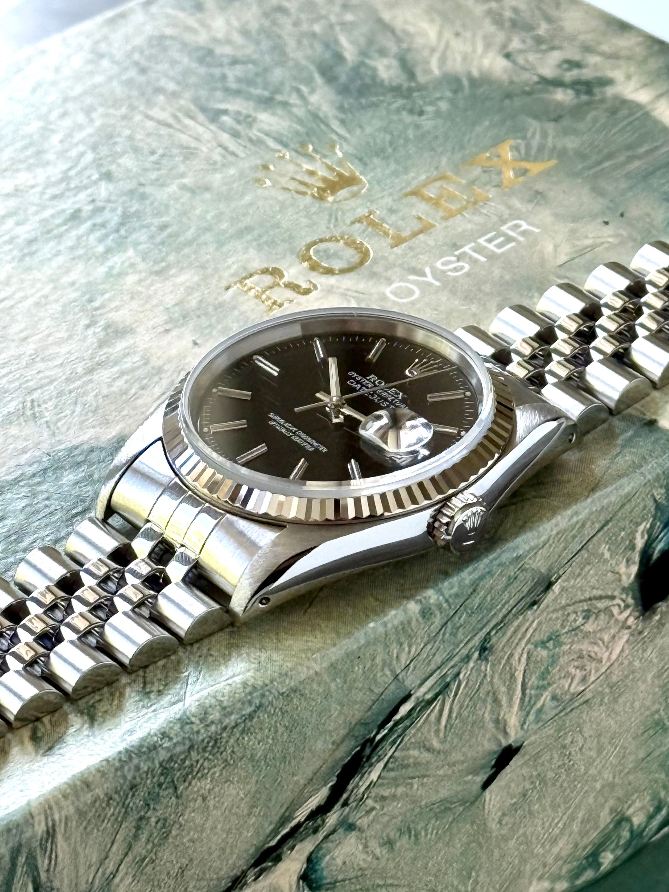 Rolex Datejust 16234 Black 1991 with original box and papers