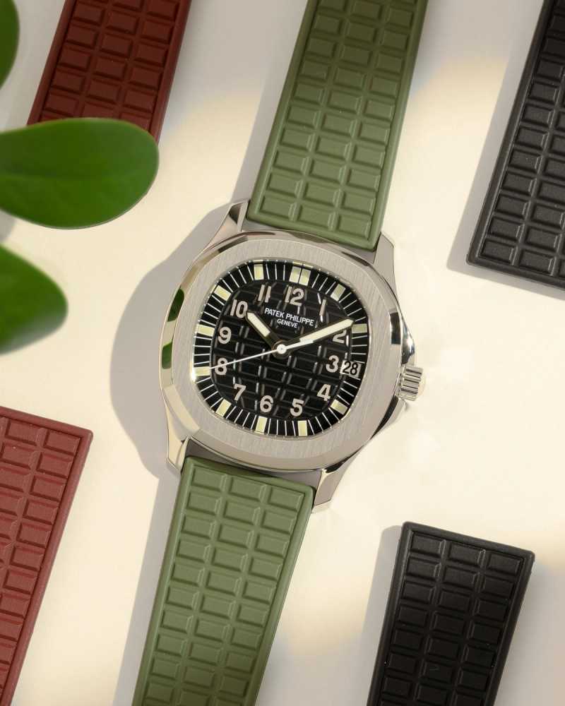 Featured image for Patek Philippe Aquanaut 5066 Black 2007 with original box and papers