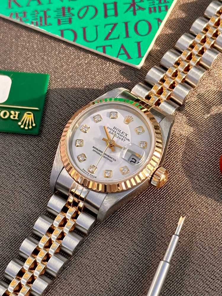 Image for Rolex Lady-Datejust "Diamond" 79173G White 2002 with original box and papers