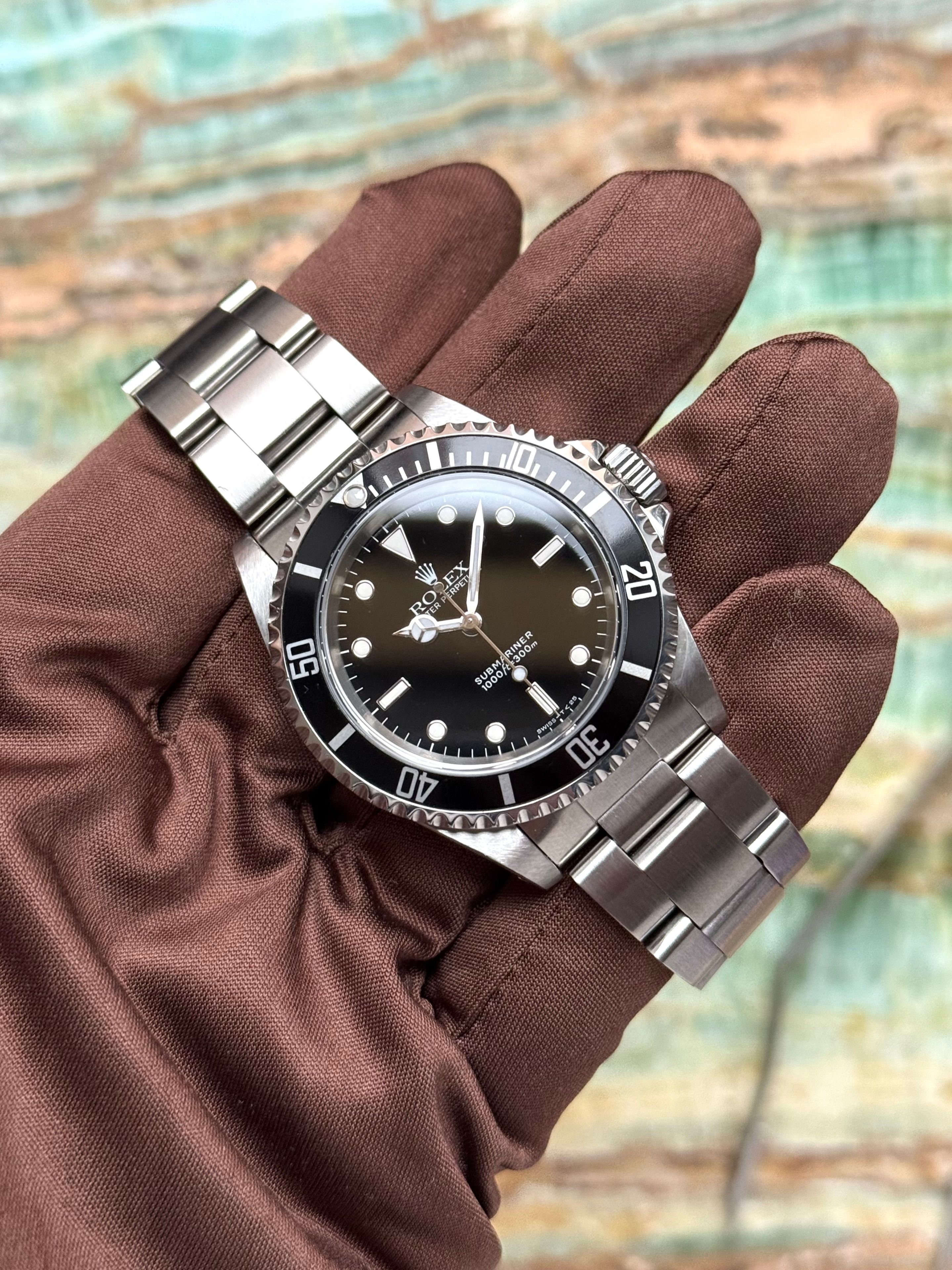 Rolex Submariner 14060 Black 1993 3