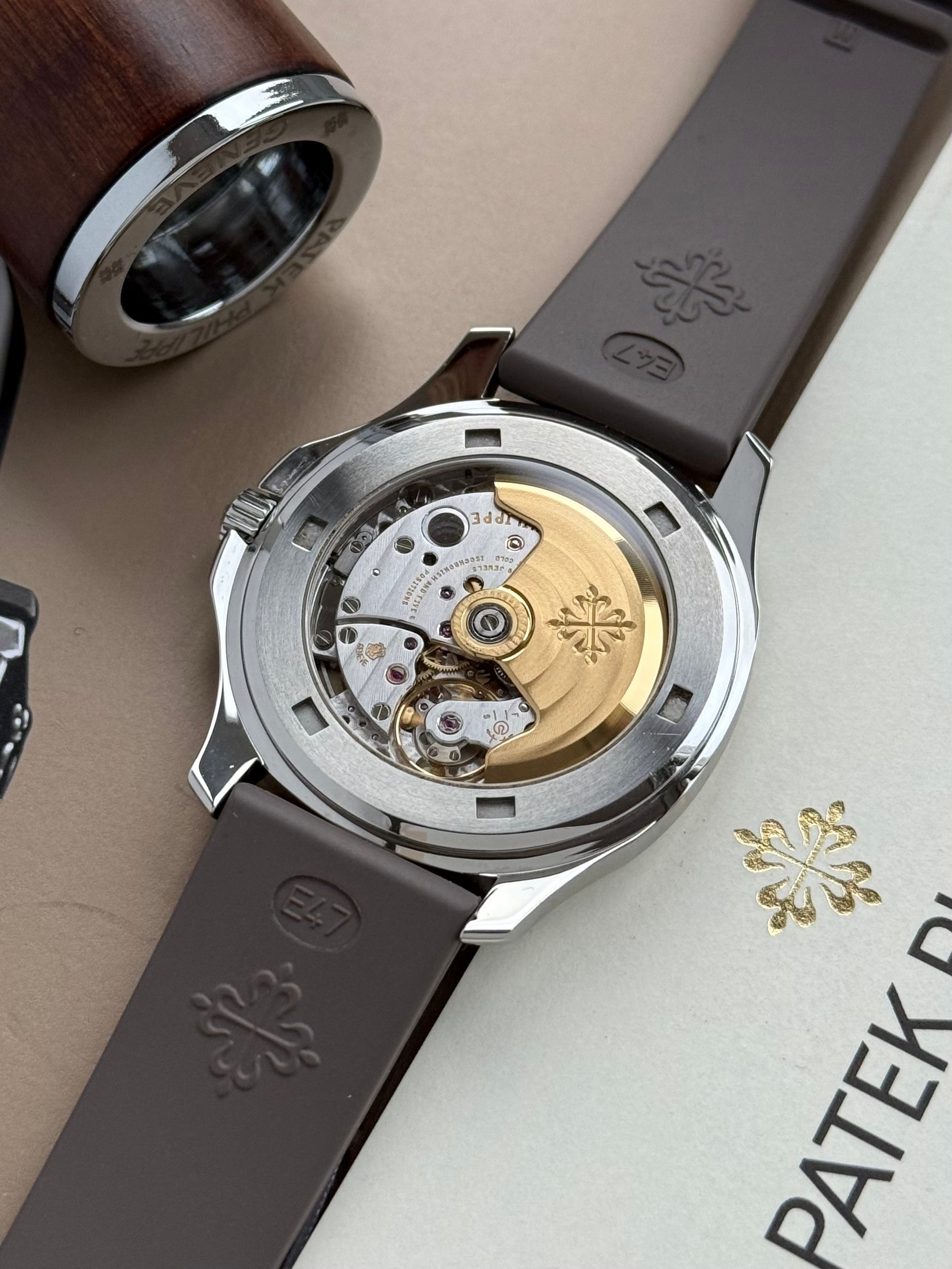 Patek Philippe Aquanaut 5065 Black 2006 with original box and papers 2