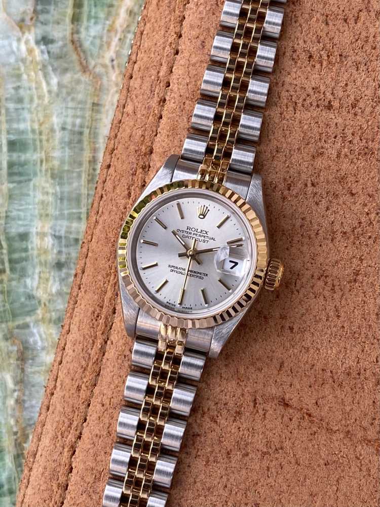 Featured image for Rolex Lady Datejust 79173 Silver 2000 with original box and papers