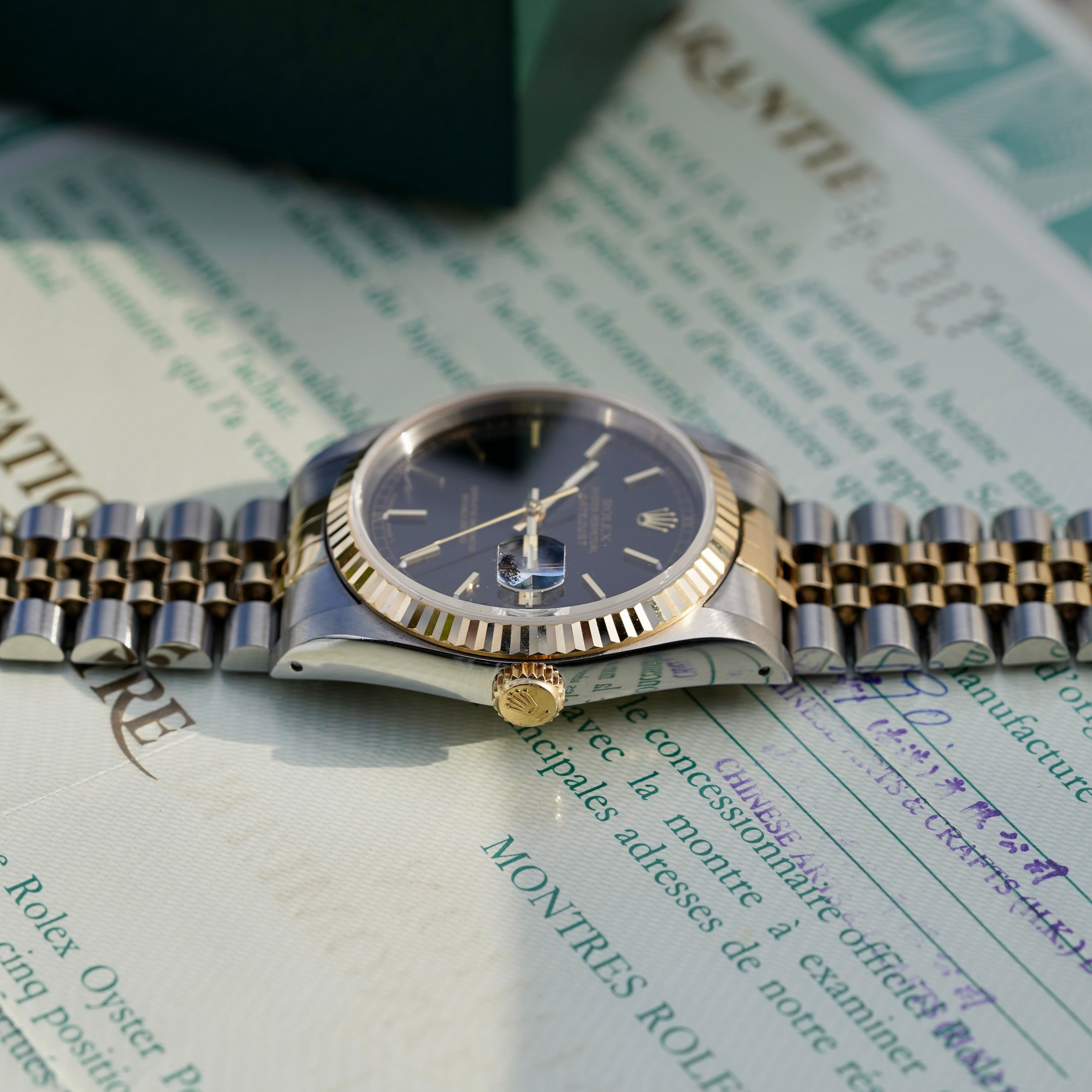 Rolex Datejust 16233 Black 1989 with original box and paper