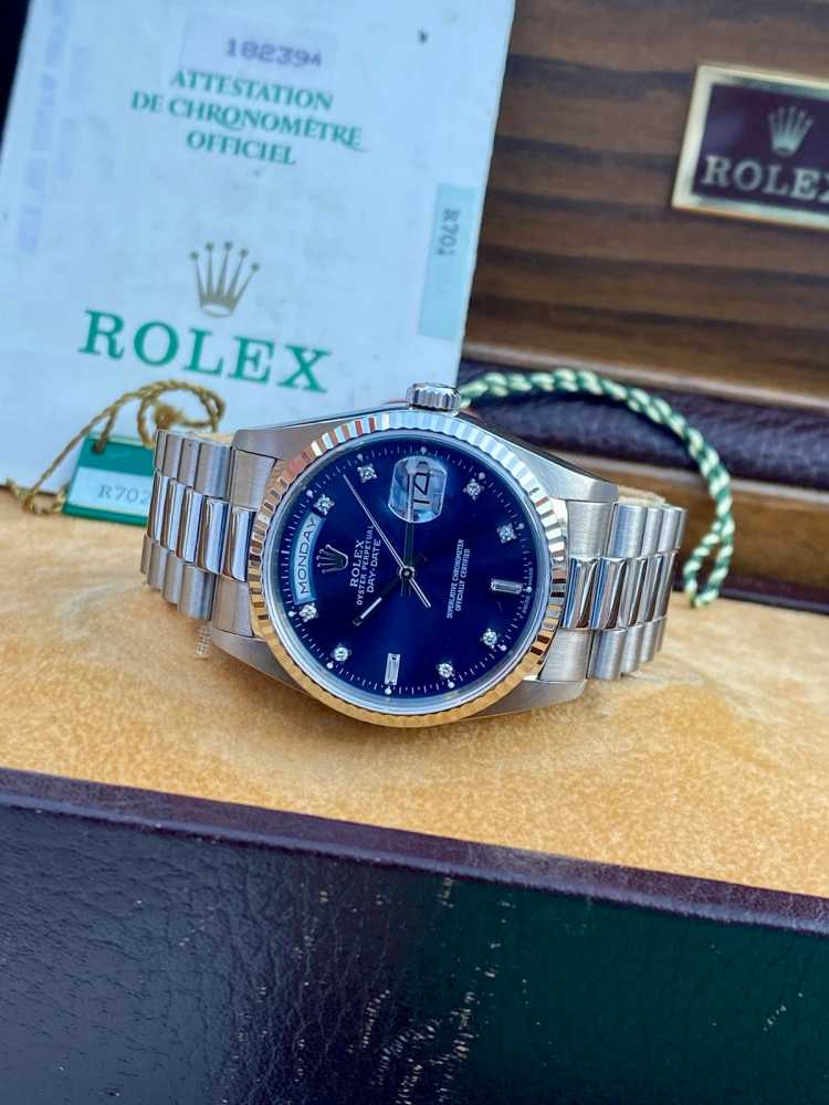 Image for Rolex Day-Date 18239 Blue 1988 with original box and papers