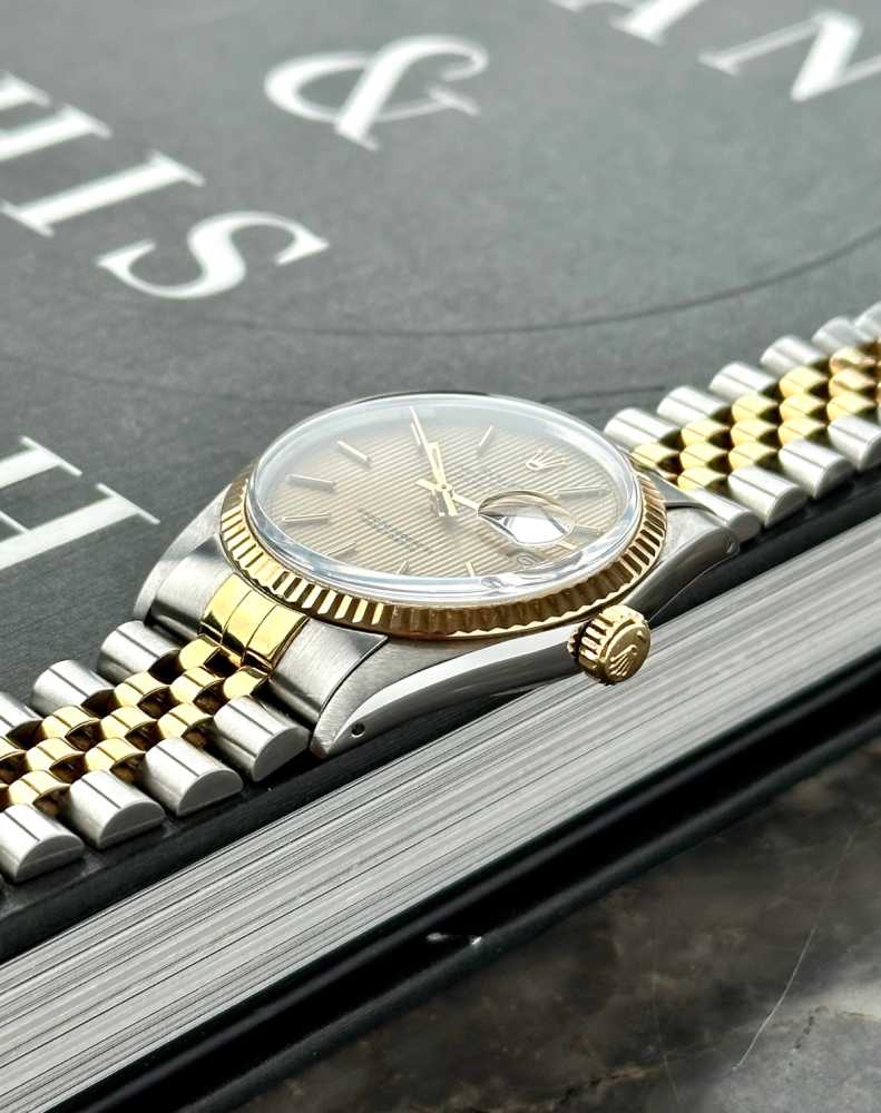 Image for Rolex Datejust "Tapestry" 16013 Gold 1982 