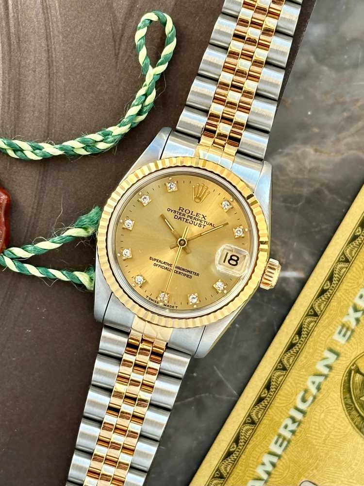 Featured image for Rolex Midsize Datejust "Diamond" 68273G Gold 1996 with original box and papers