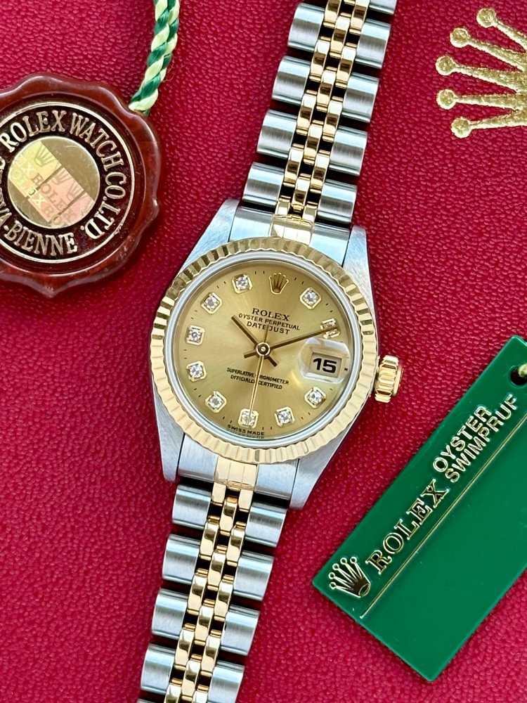 Featured image for Rolex Lady-Datejust "Diamond" 69173G Gold 1997 with original box and papers