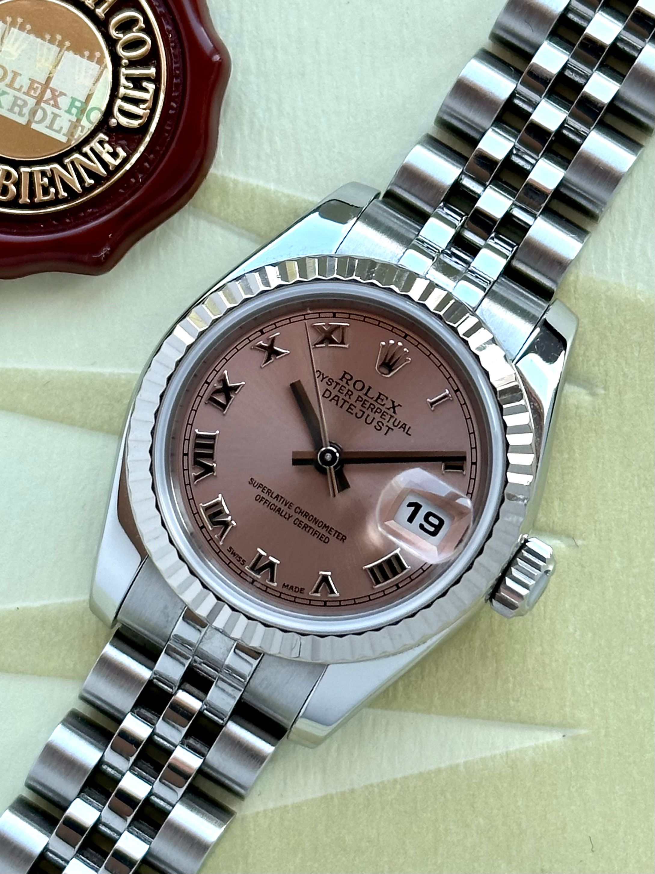 Rolex Lady-Datejust 179174 2006 with original box and papers 2