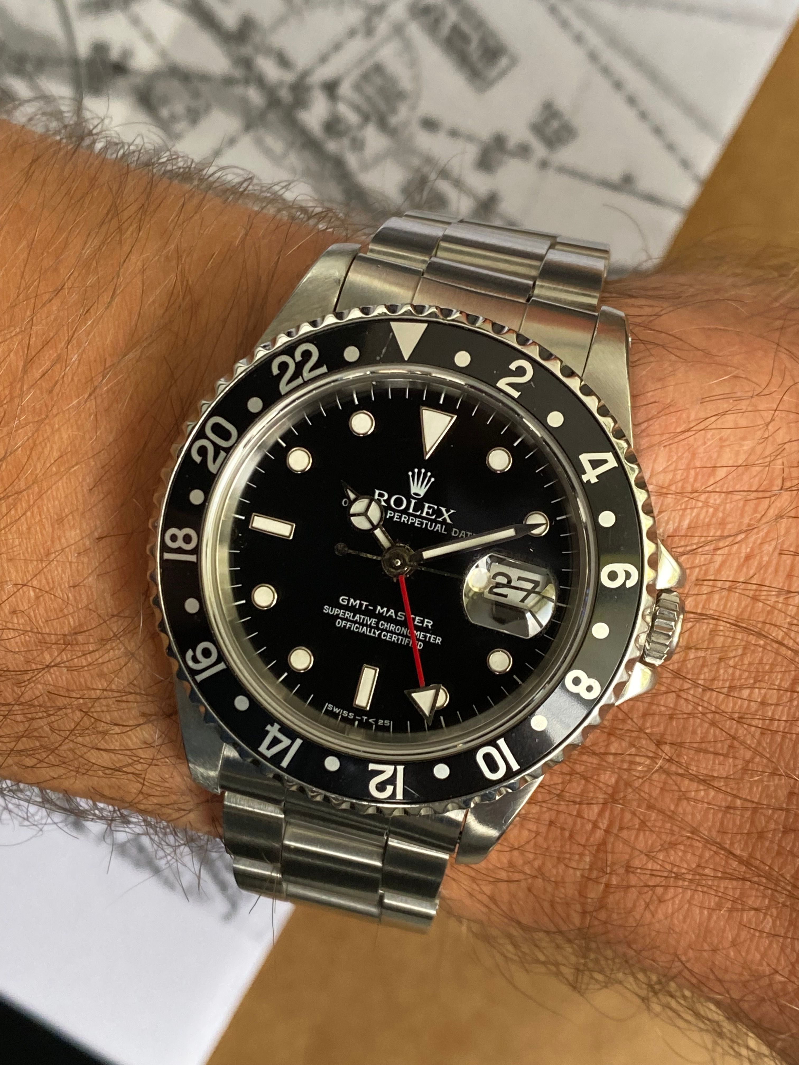 Rolex GMT Master II 16700 Black 1994