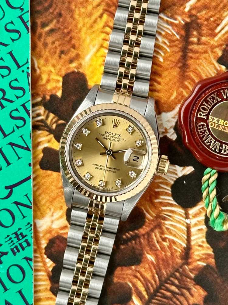 Featured image for Rolex Lady-Datejust "Diamond" 69173G Gold 1993 with original box and papers 3