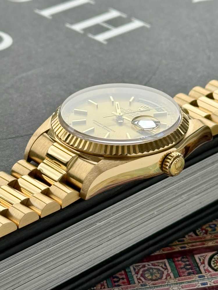 Image for Rolex Day-Date 18038 Gold 1987 2