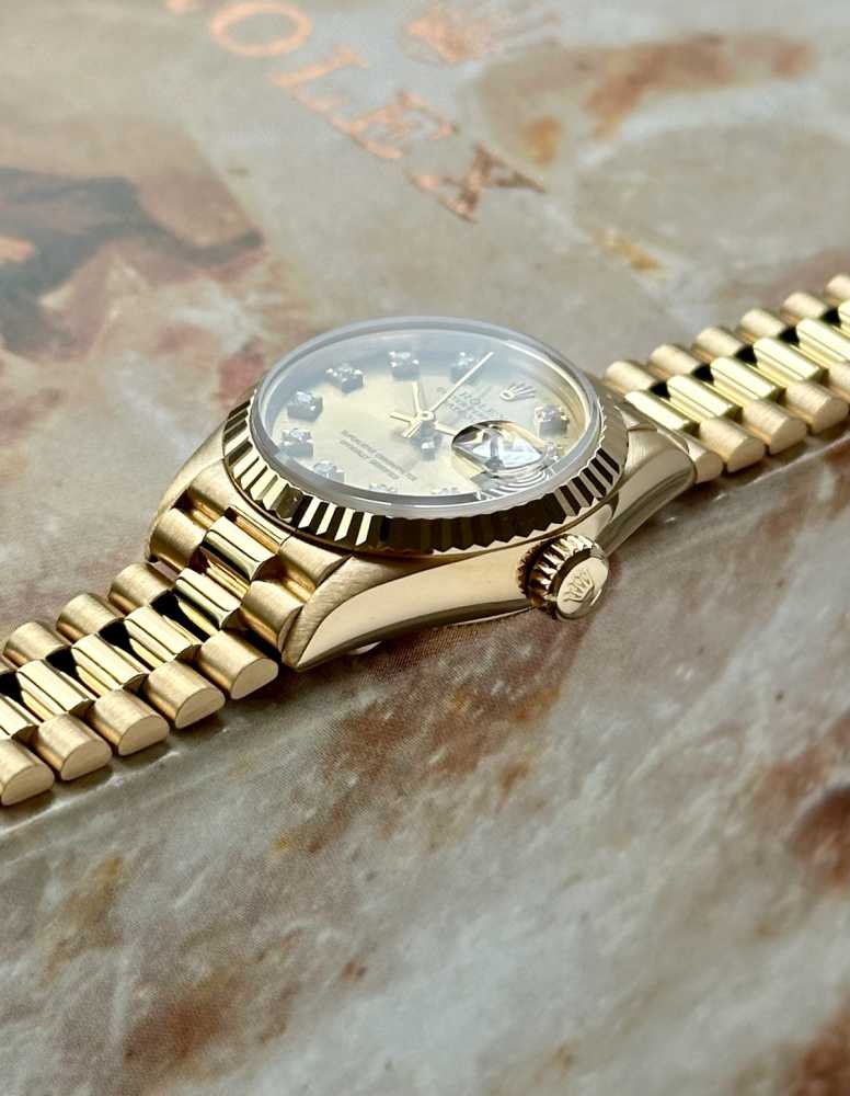 Image for Rolex Lady-Datejust "Diamond" 69178 Gold 1990 with original box and papers