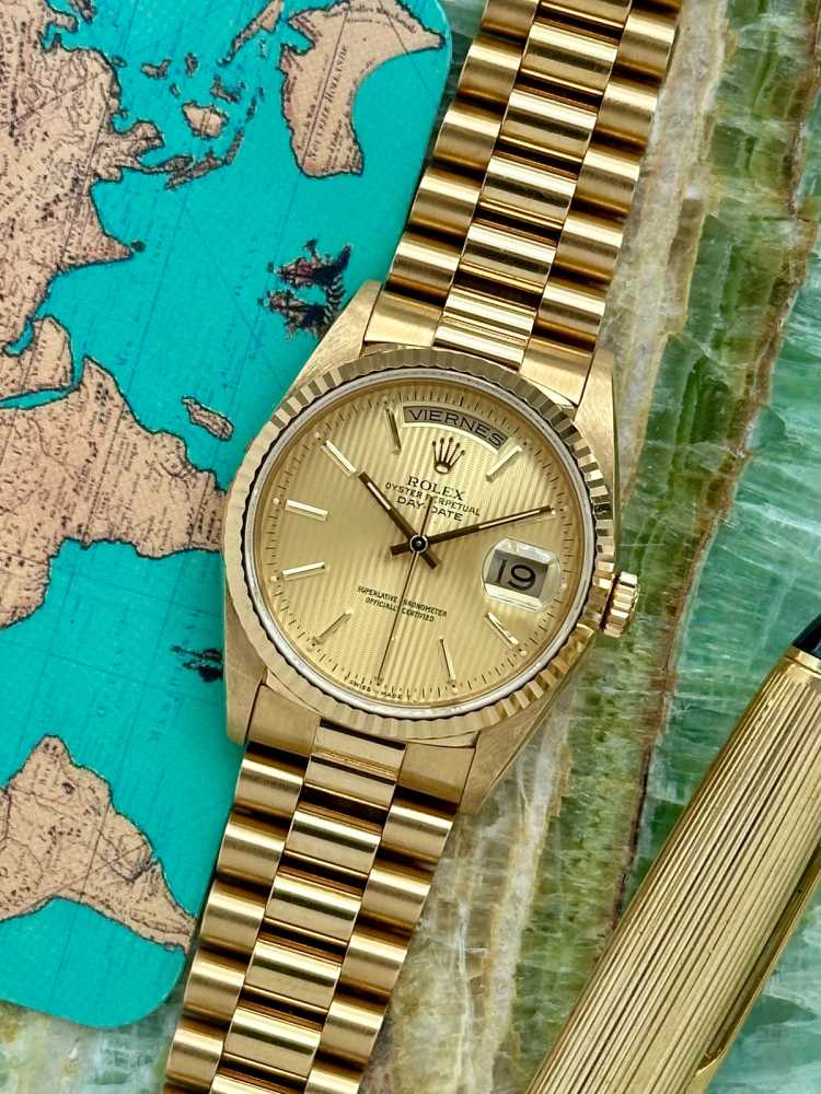Featured image for Rolex Day-Date "Tapestry" 18238 Gold 1990 