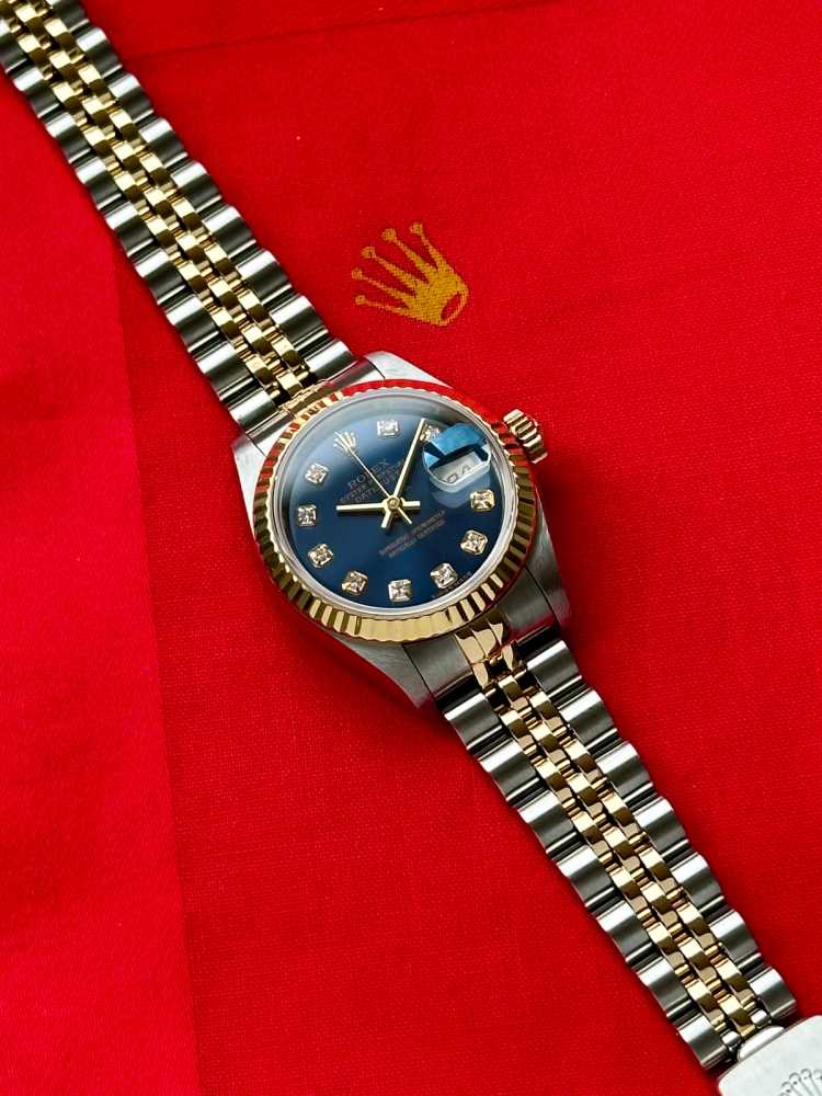 Wrist shot image for Rolex Lady-Datejust "Diamond" 79173 Blue 2000 