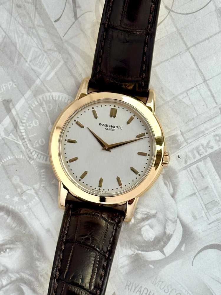 Featured image for Patek Philippe Calatrava "Sword Hands" 5032J Silver 1995 with original box and papers