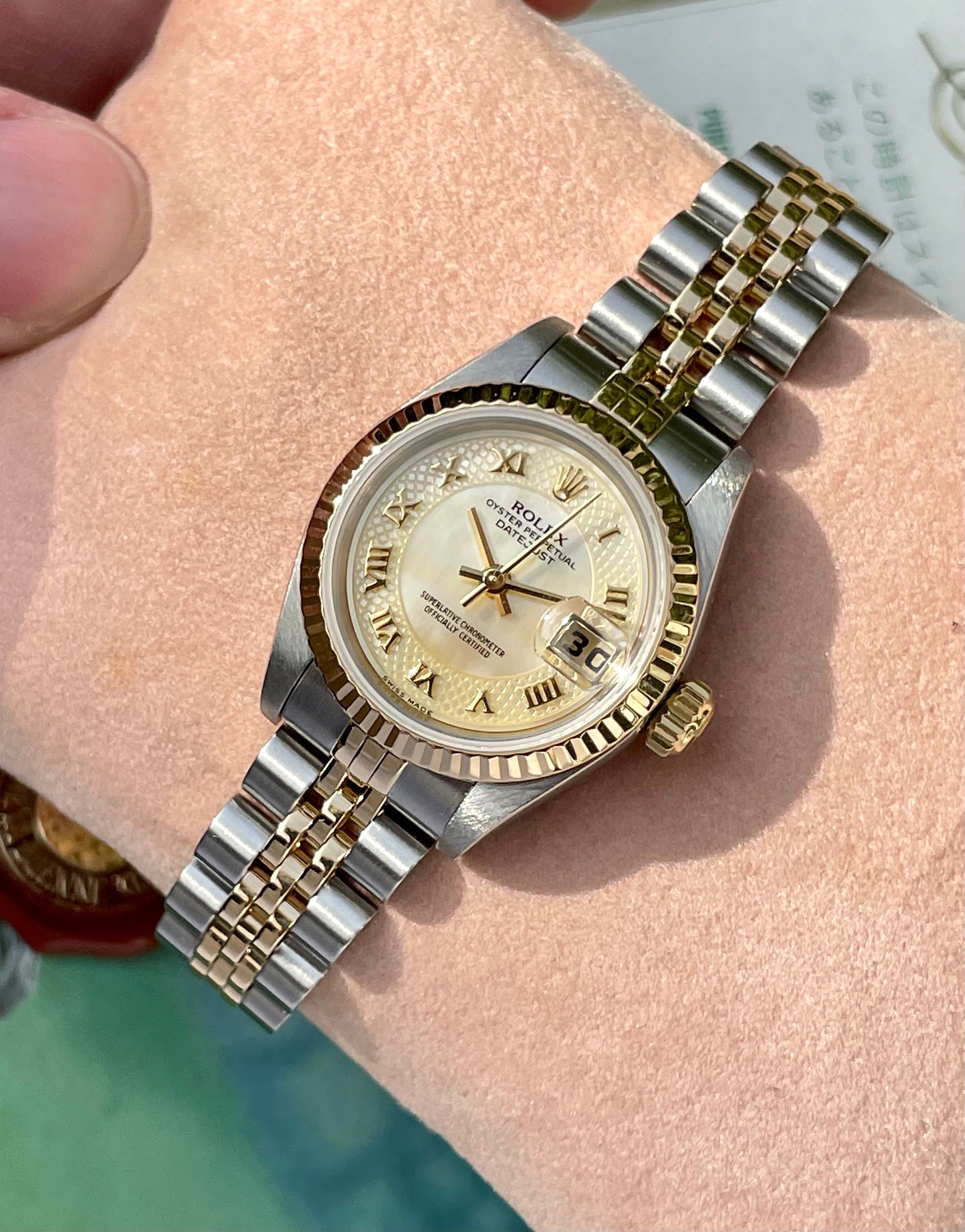 もっち ROLEX 79173G (本体分) Buy Genuine Used Lady-Datejust 26 79173 Watch - Champagne Dial